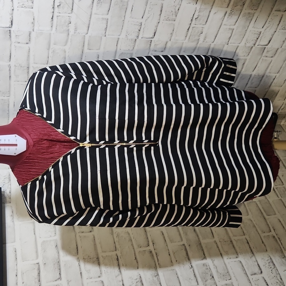 Calvin Klein SZ XL Black/White Striped Blouse